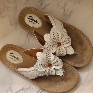 Clarks Artisan Cream Floral Sandals